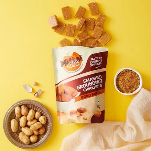 Smashed Peanut Chikki Bites