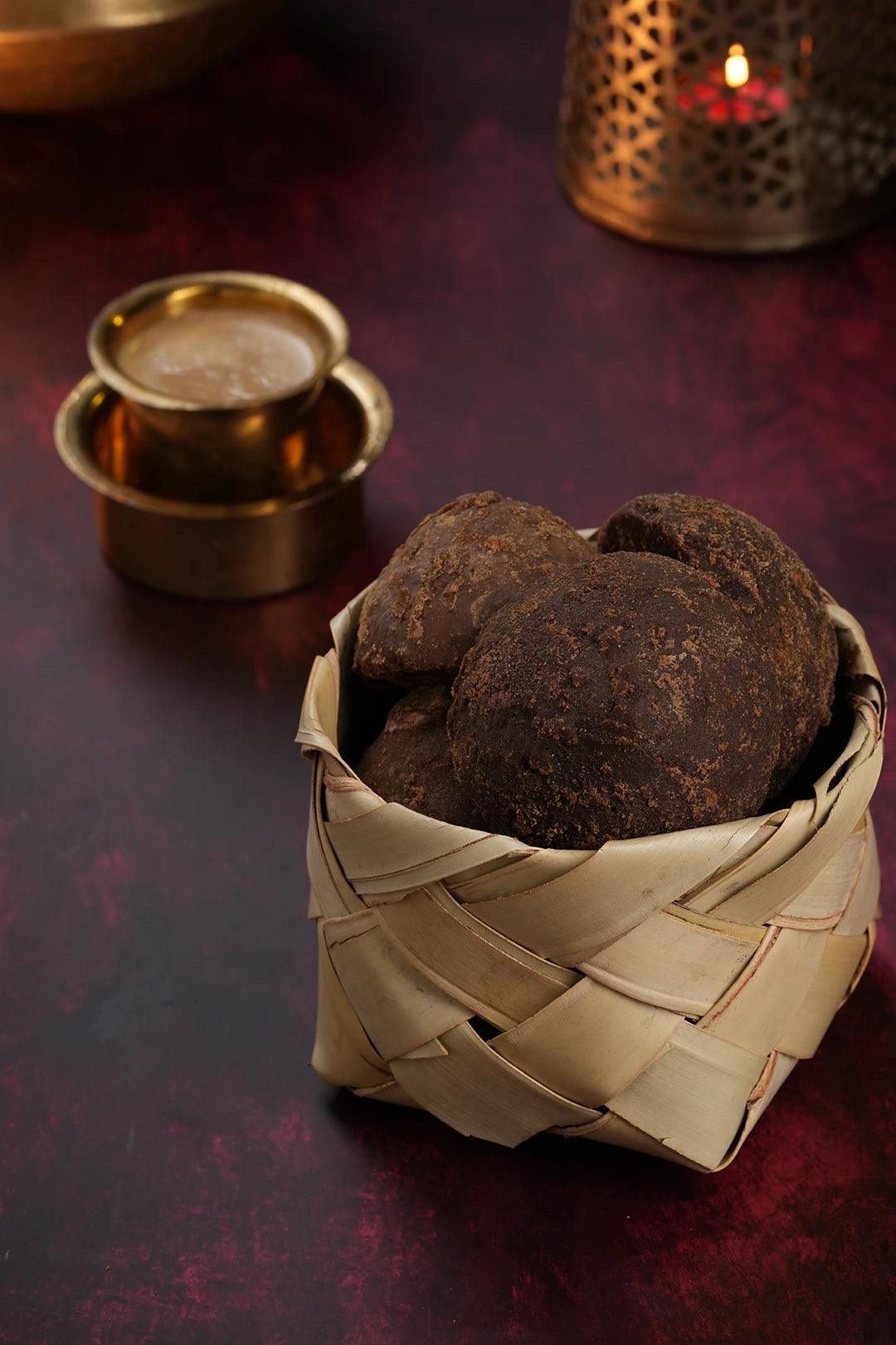Palm Jaggery / Karupatti